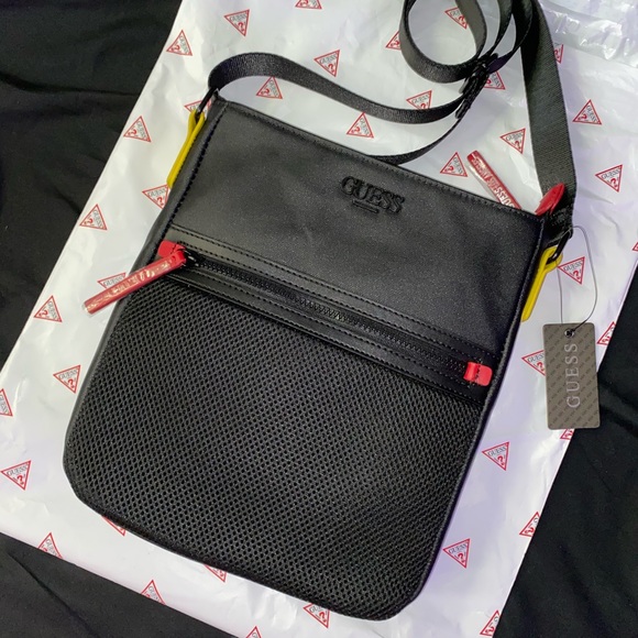 Guess Crossbody Messenger Bag (Brand New)